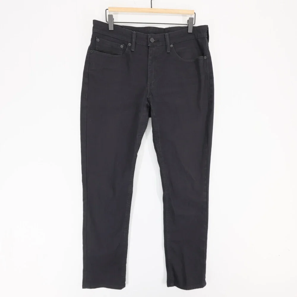 Levi's Slim Men's Jeans in Black